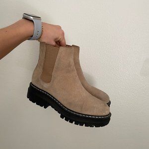 MARC FISHER Pirro Leather Chelsea Boot size 6